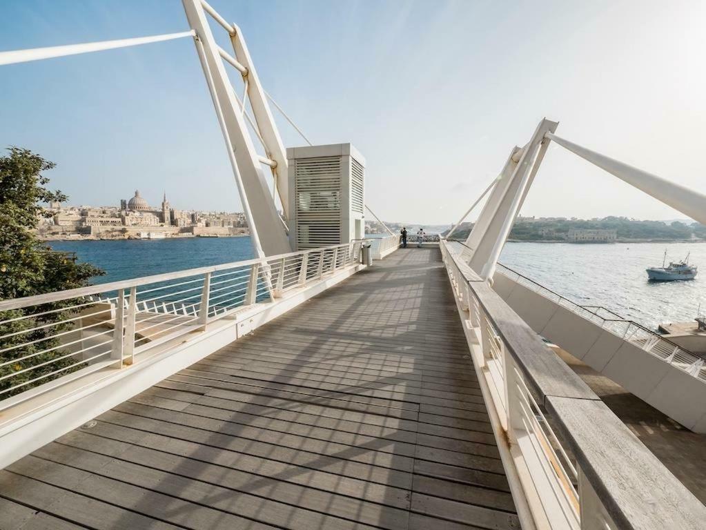 Magical Rooftop Penthouse Sliema Esterno foto